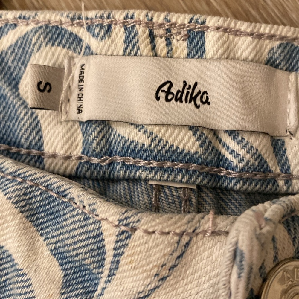 Women’s Adika Denim Jeans - Picture 4 of 8